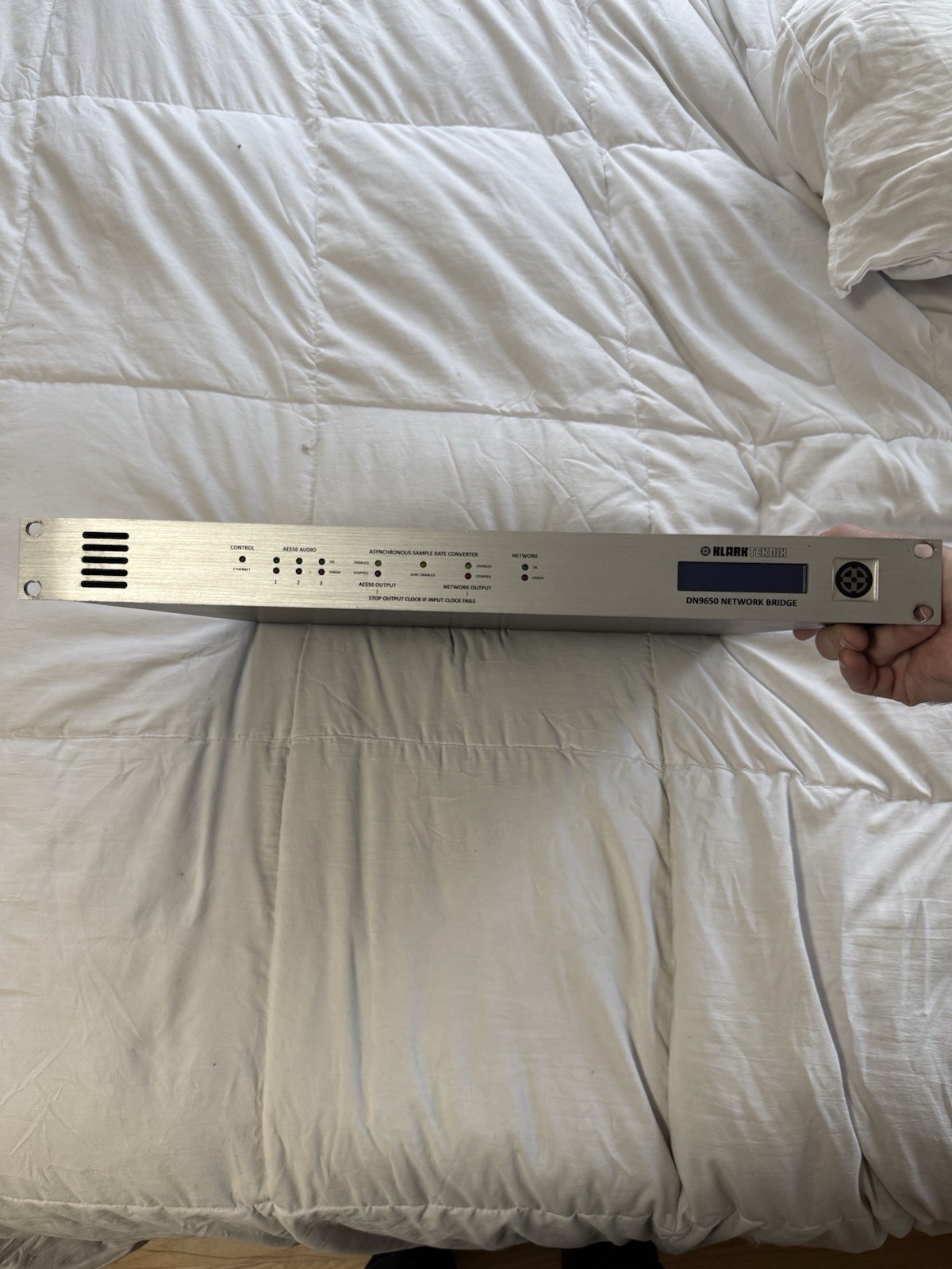 Klark Teknik DN9650 Network Bridge Pro Audio Rack-Mount Equipment