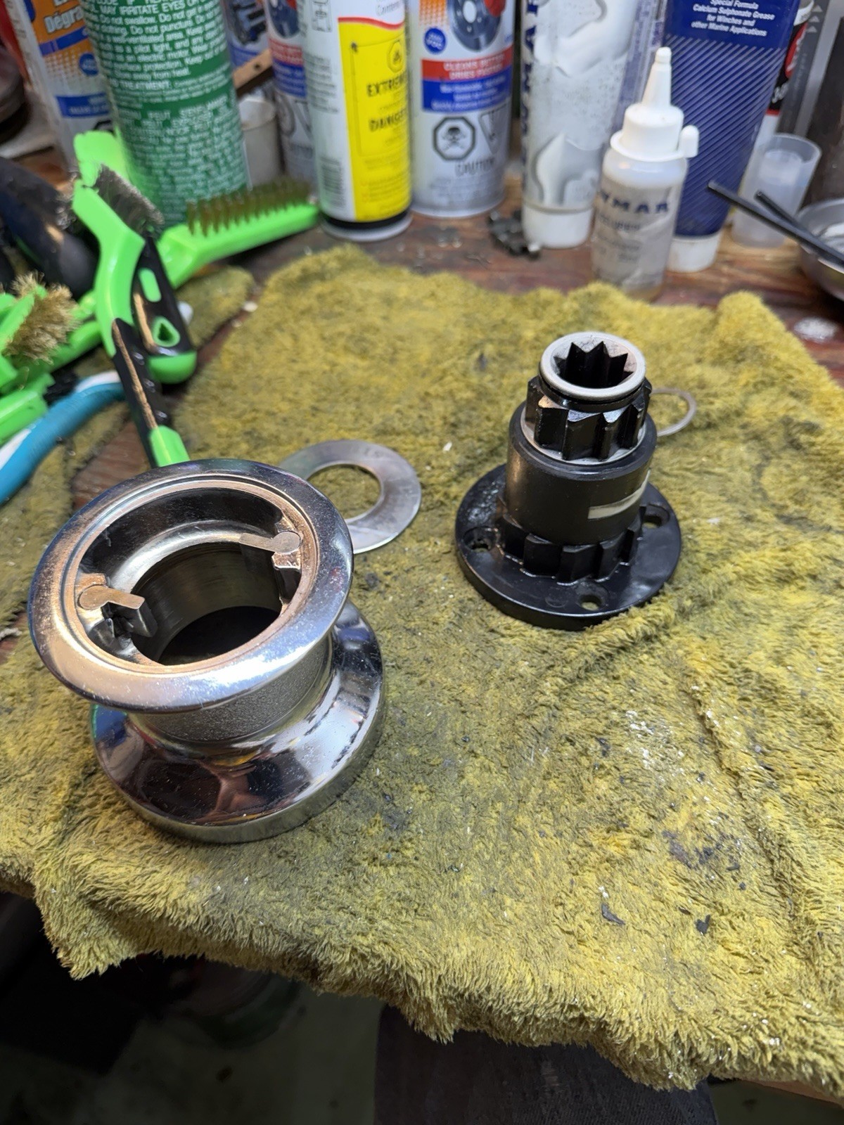 Lewmar 6 Winches