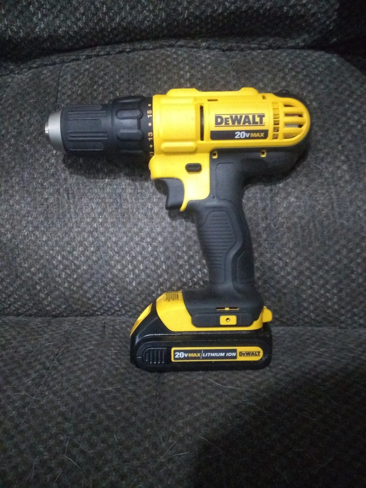 DeWalt 20v Drill And Battery Bag Set
