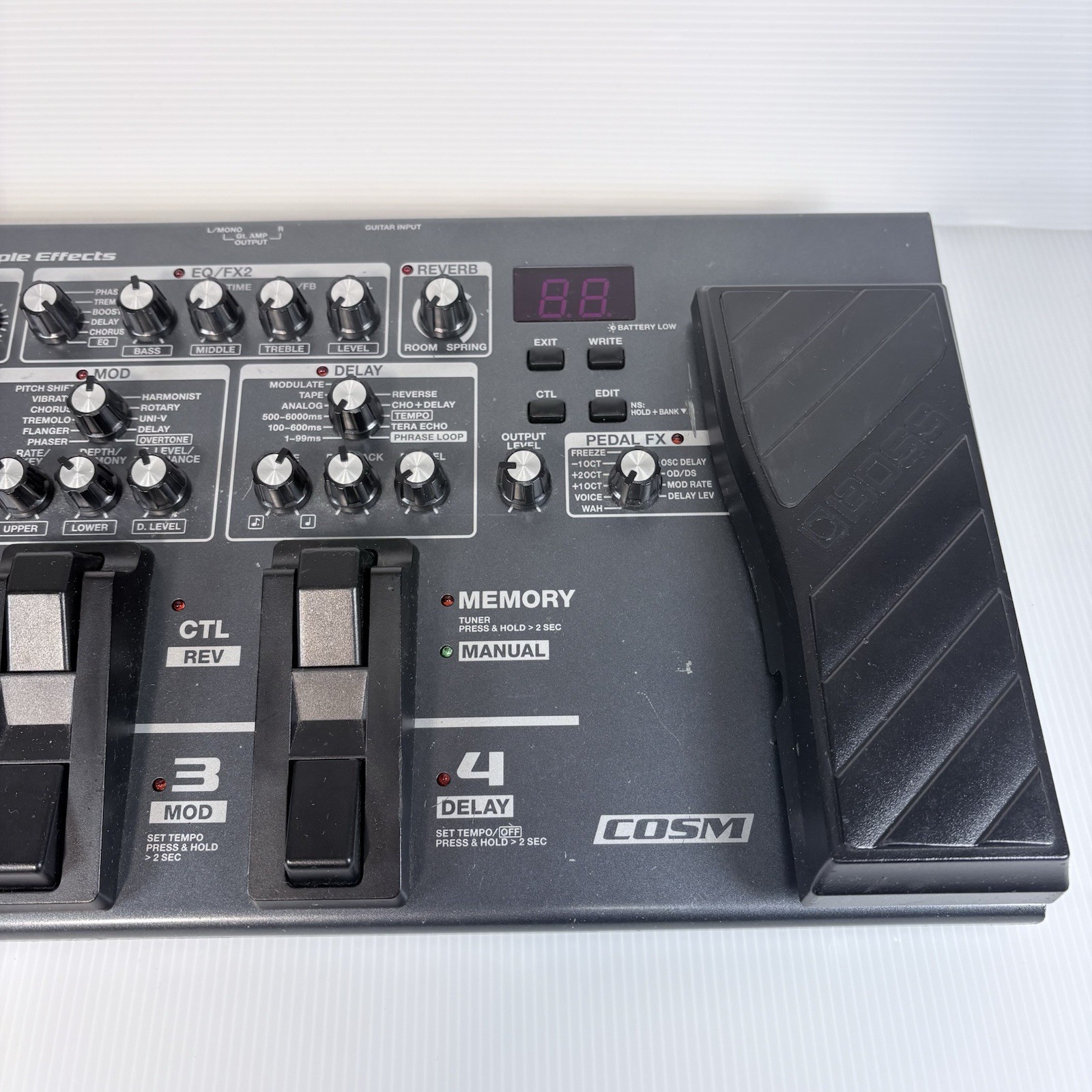 Boss ME 80 Guitar Multi Effects Processor Pedal Tested Working Used