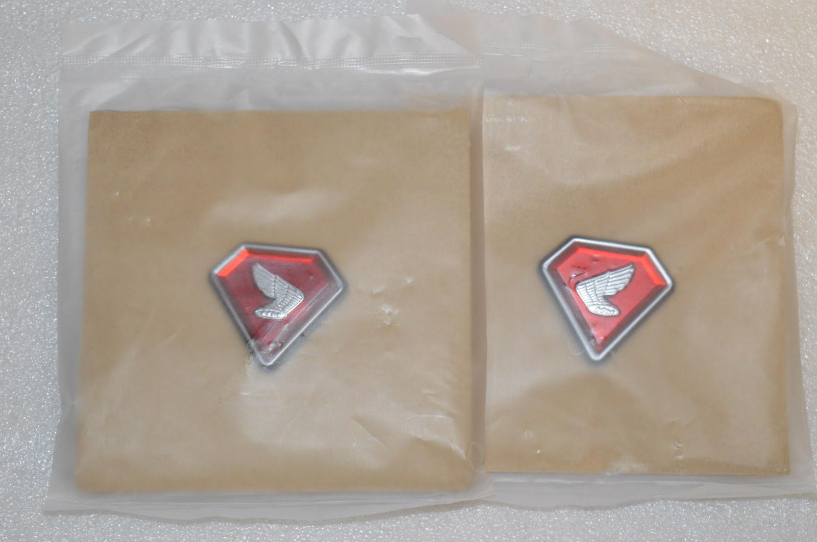 Honda NOS CB750 Side Cover Emblem Set CB 750 K1 71 87126-300-405 & 87127-300-405