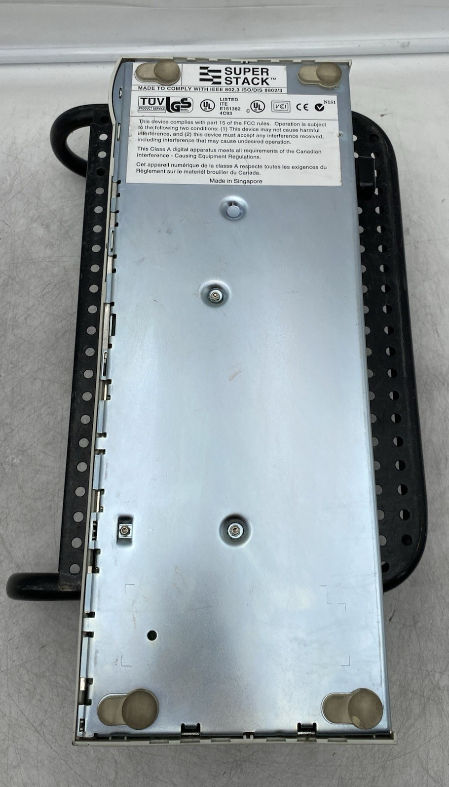 3Com Super Stack II Baseline Hub 3C16440 1644-010-000-3.00