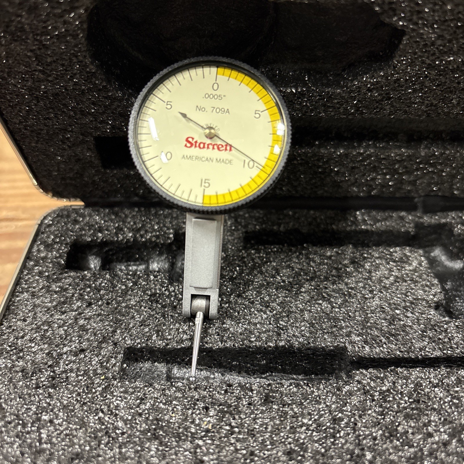 Starrett 709A Dial Test Indicator With Conformed Case