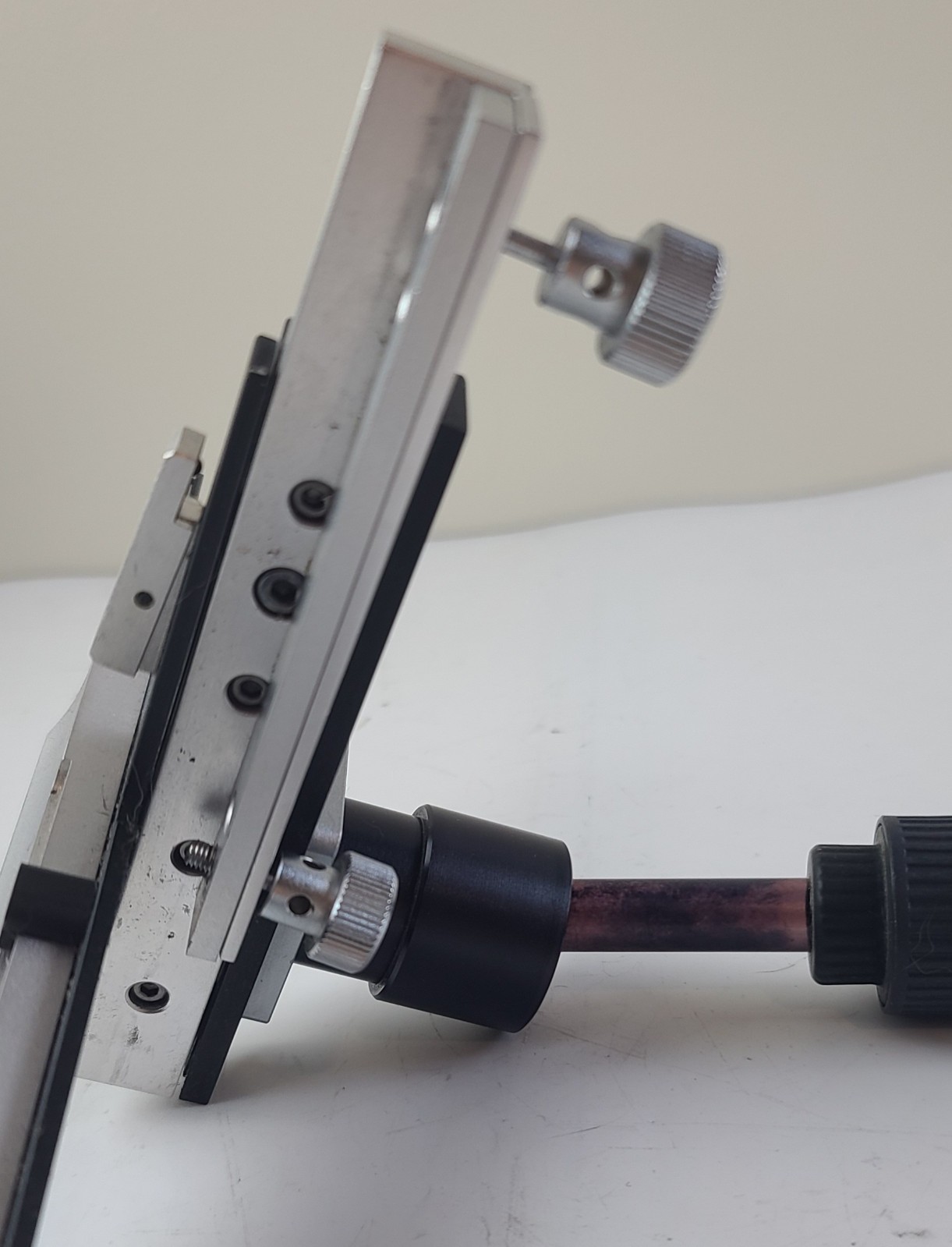 Motic Mechanical Stage Clip