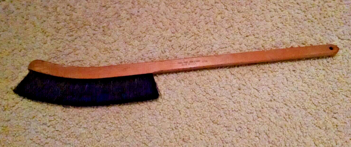 HORSEHAIR BRUSH VINTAGE 100% HORSE HAIR #0723 LONG HANDLE WOOD SOFT BRISTLES.