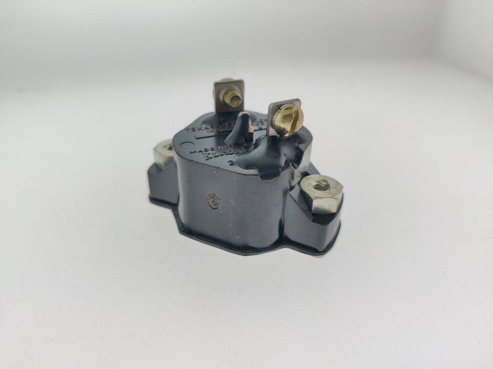 Sensata Klixon CDA-2-I (2 Amp) Circuit Breaker w/ Auto Reset
