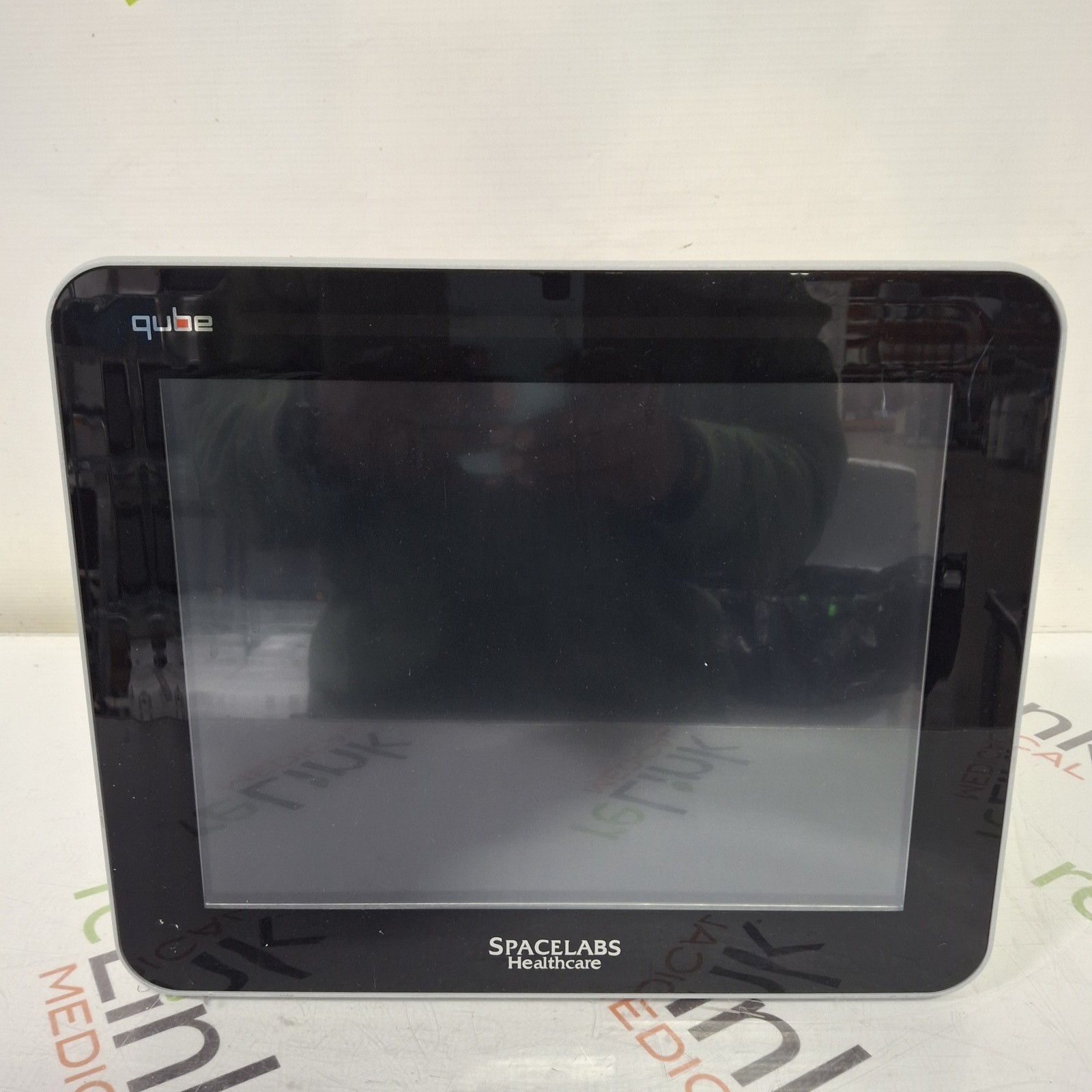 Spacelabs Healthcare 91390 - QUBE Patient Monitor