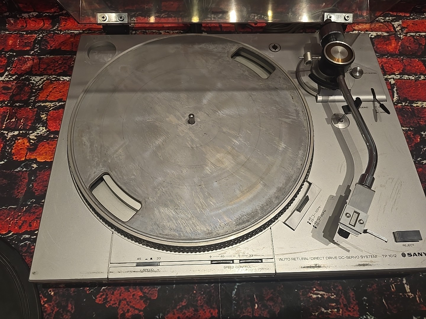 Sanyo Model TP-1012A Direct Drive Turntable - TESTED - NEEDS STYLUS
