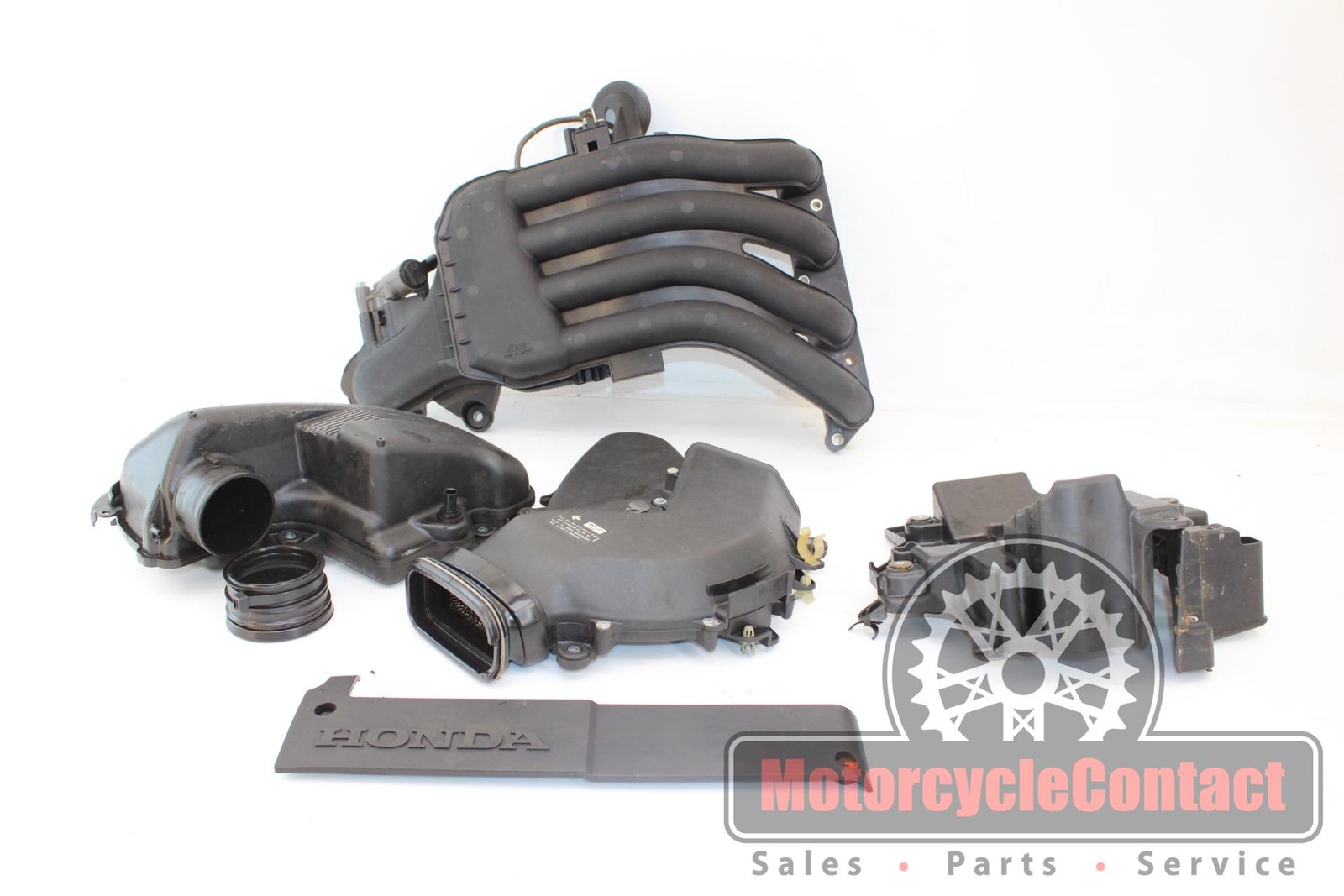 18 HONDA  BF115D OUTBOARD  AIR INTAKE TUBES  MANIFOLD HEADERS