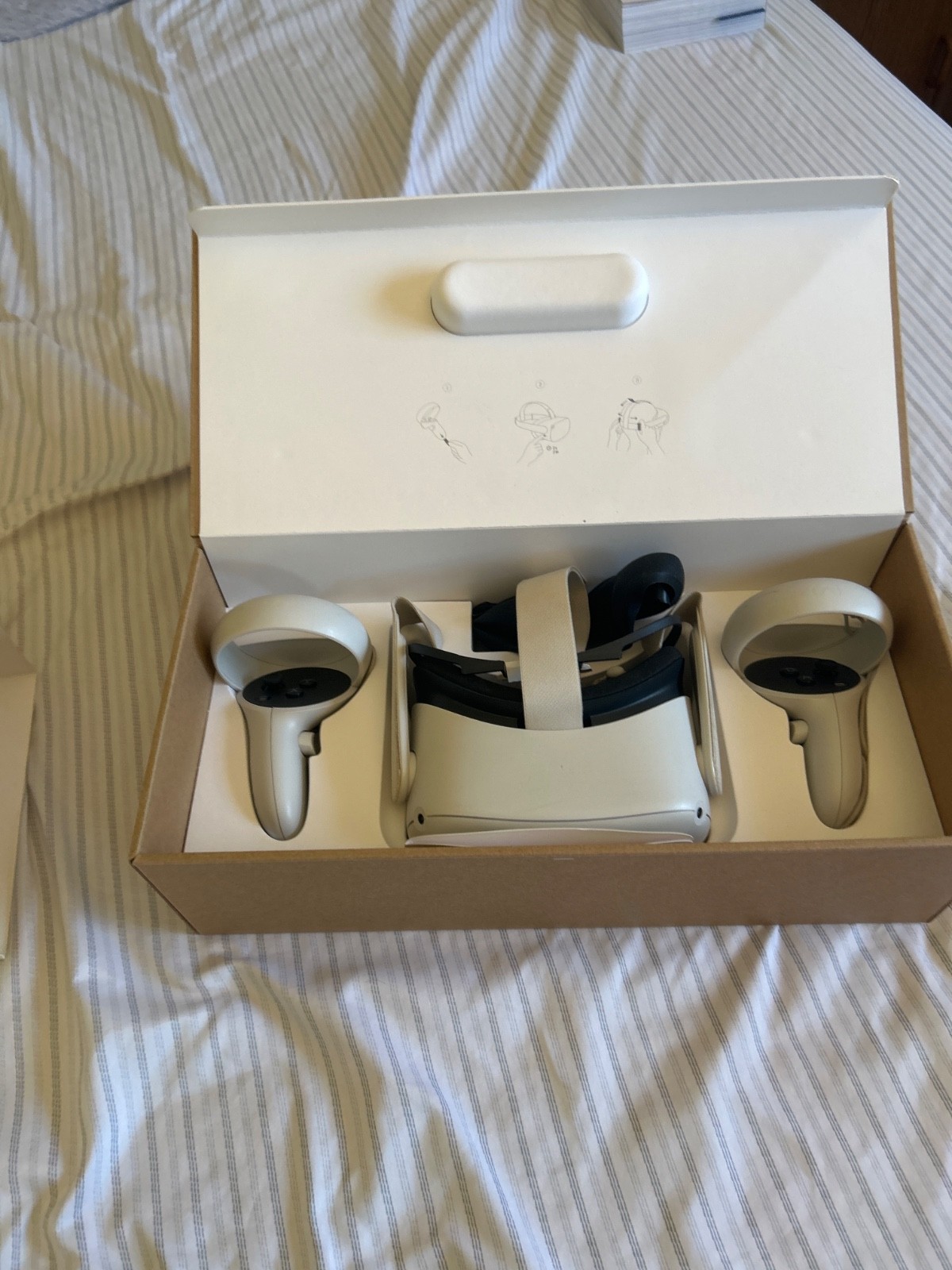 Meta Oculus Quest 2 128GB Virtual Reality Headset - White (OCQ128B)