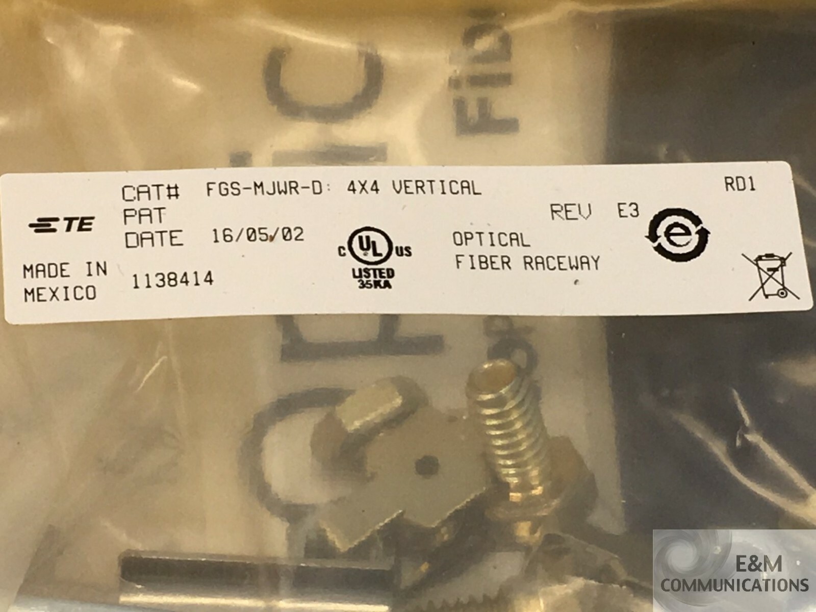 NEW FGS-MJWR-D ADC TE COMMSCOPE FIBERGUIDE 4" H X 4" W DUCT JUNCTION KIT YELLOW