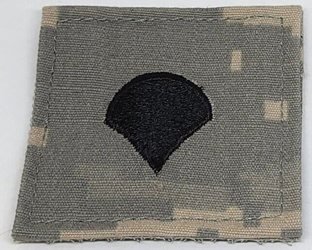 Used ACU Specialist E4 Patch with Hook and Loop Backing *mocinc.1982*