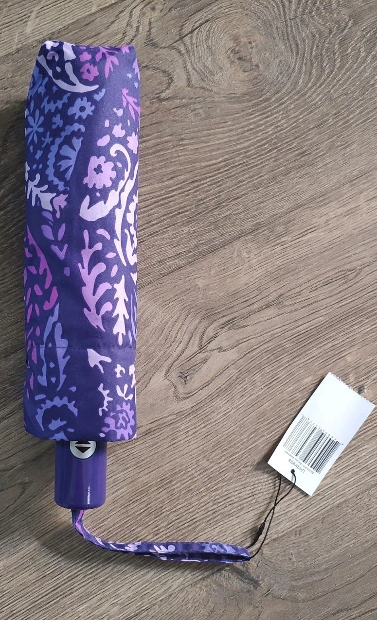 Vera Bradley Retired Paisley Amethyst Umbrella New With Tags Auto Open Sleeve
