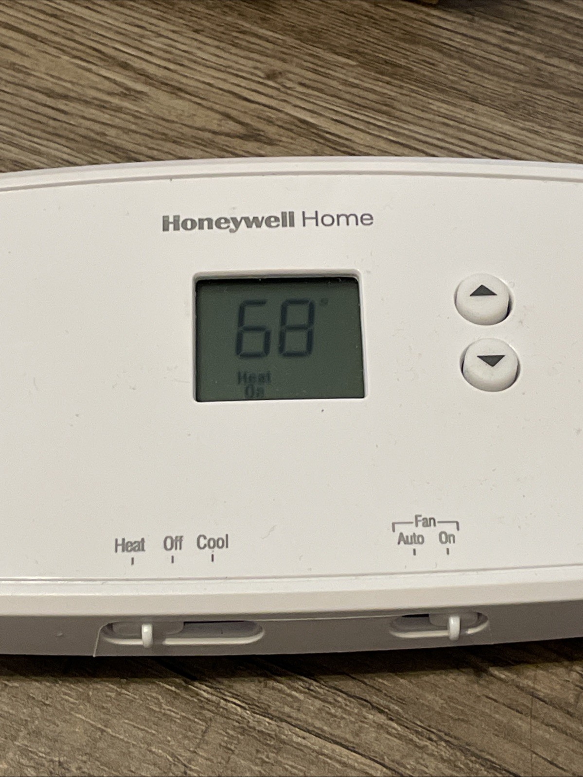 Honeywell Non Programmable Thermostat Heat Cool Air RTH111 Series