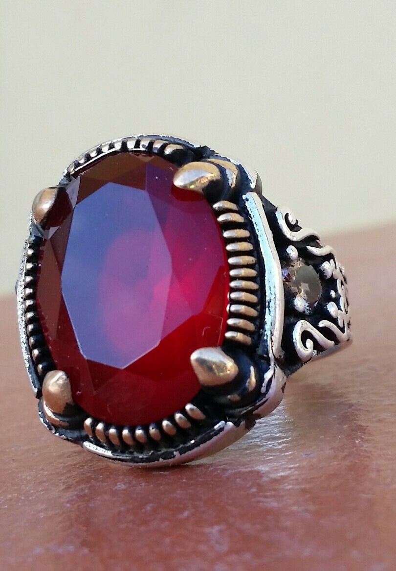 925 MENS SOLITAIRE SPINEL RING RUBY CLAWS