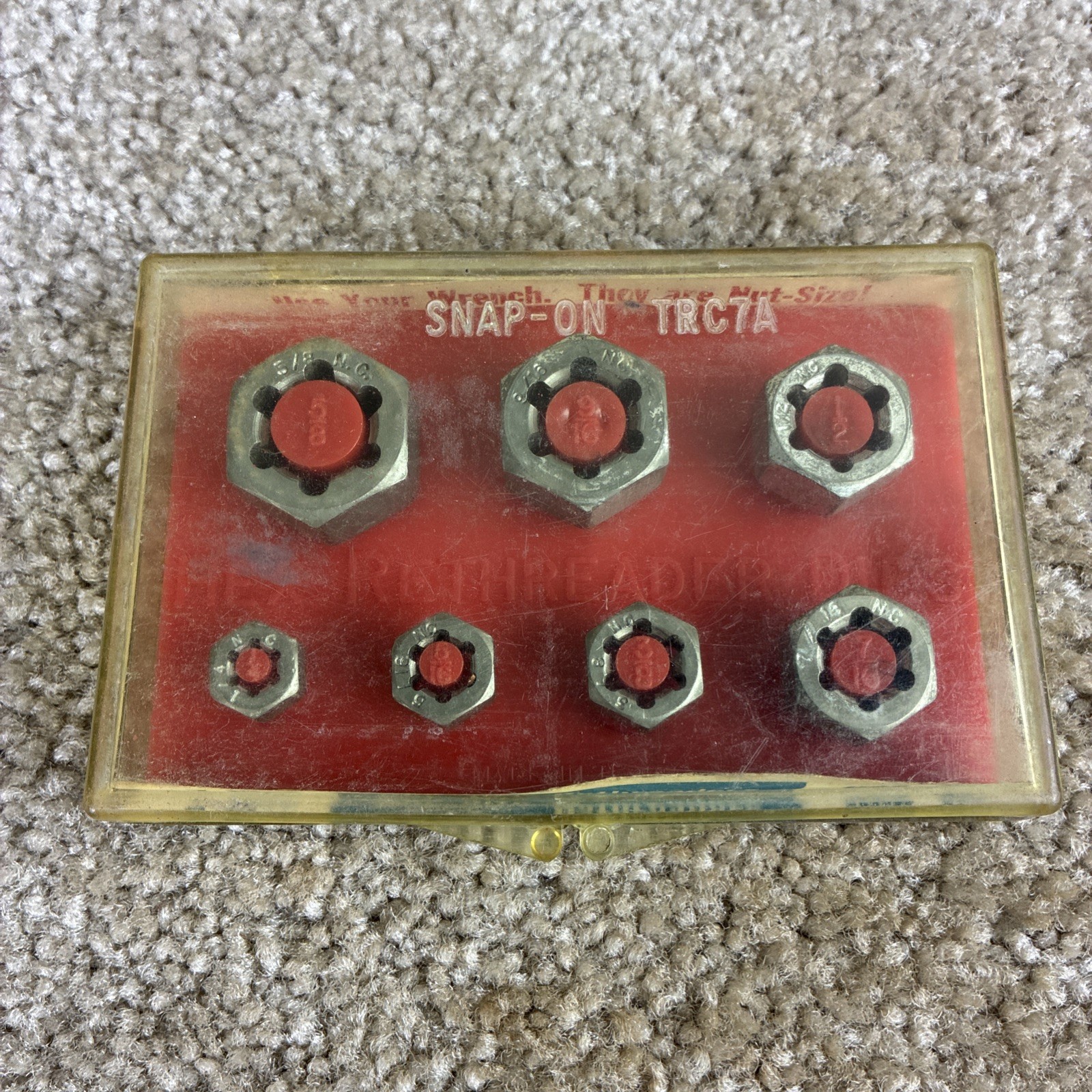 Snap-On TRC7A Rethreader Dies 7Pcs. Original Case Good Condition