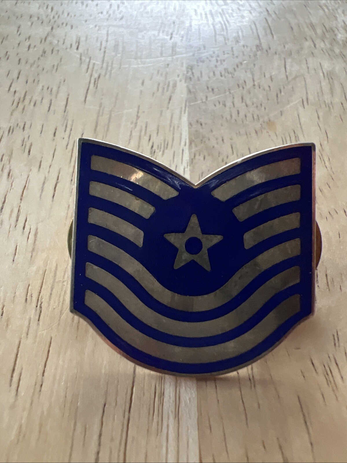 United States 🇺🇸 Air Force Tech Sgt Pinback