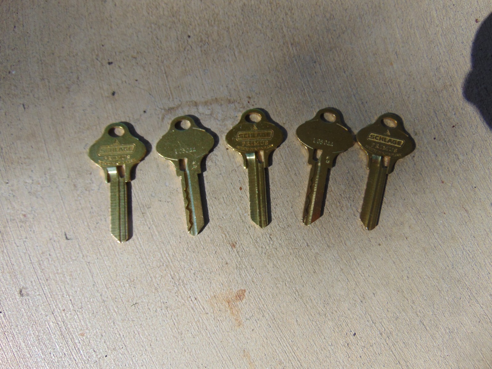 5  KEYS   EVEREST PRIMUS SCHLAGE S145  KEYS UNCUT    LOCKSMITH