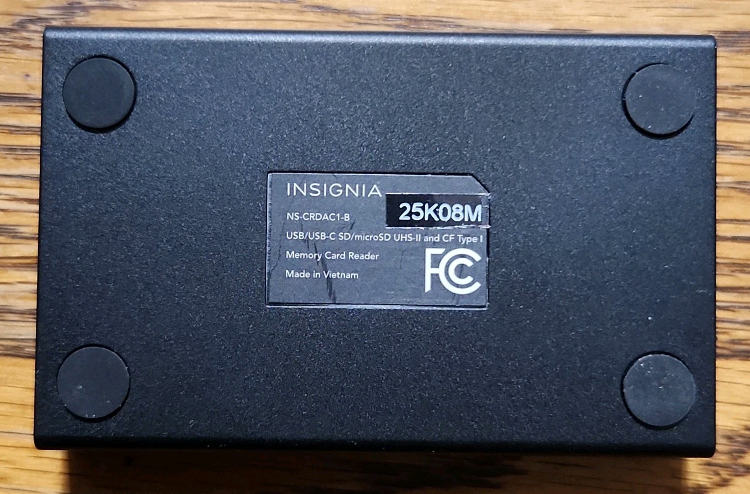 Insignia- USB-C to SD, microSD and CompactFlash Memory Card Reader - Black