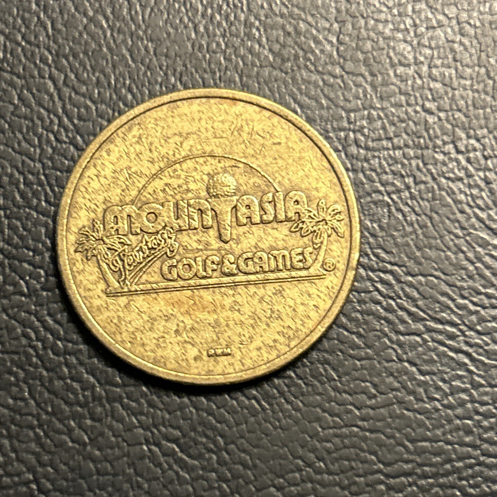 Mount Asia, Golf, And Games Video Arcade Token F32