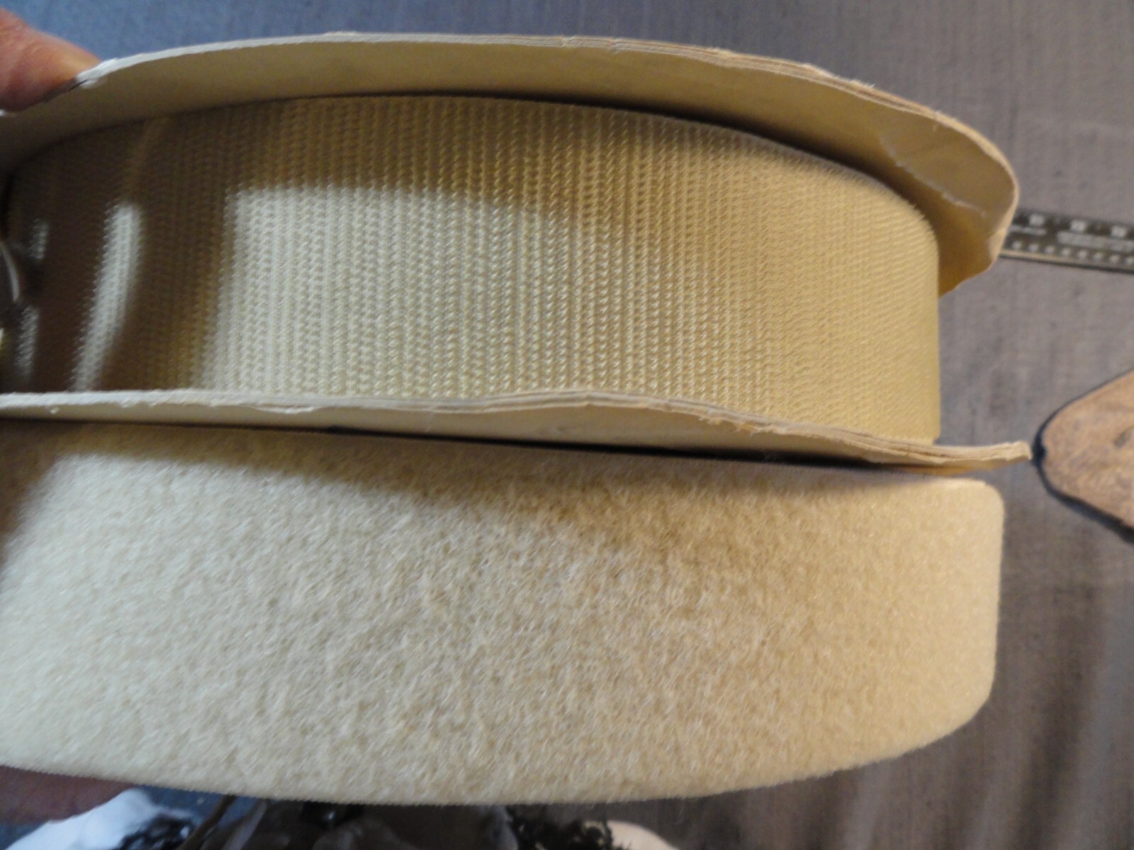 NEW COMBINATION FASTENING SYSTEMS 100% NYLON 2" HOOK & LOOP TAPE 25 YARDS BEIGE
