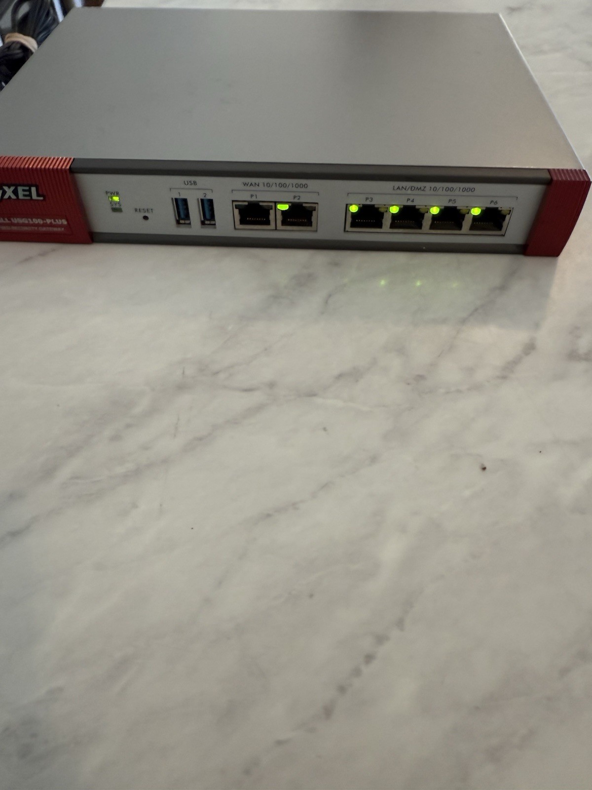 ZyXEL Zywall USG100-Plus Unified Security Gateway With Power Adapter