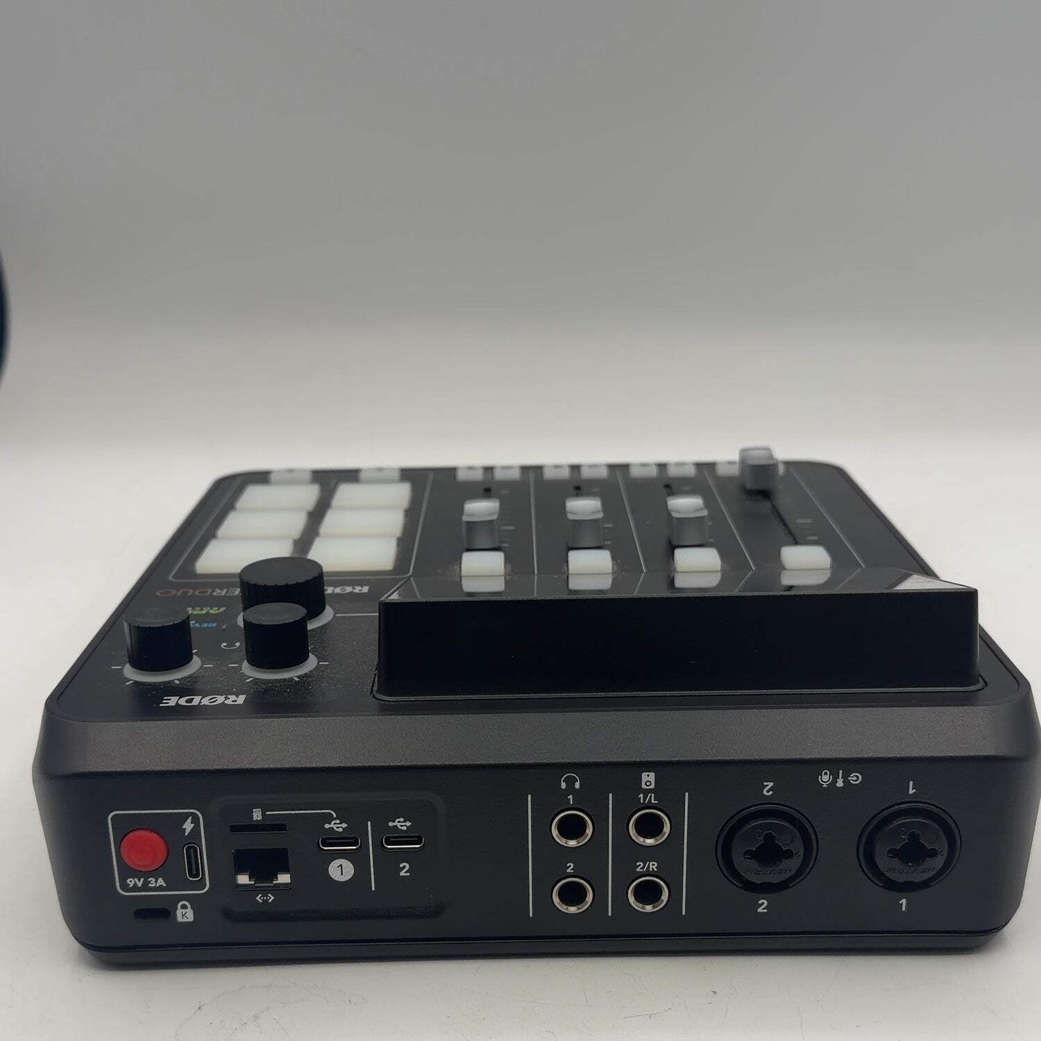 RODE Caster Duo - Production Studio Streaming Mixer