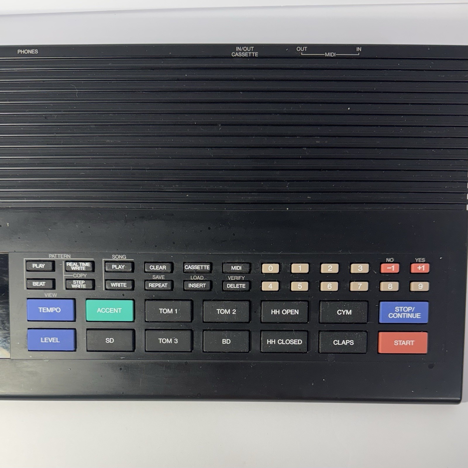 Yamaha RX21 Digital Rhythm Programmer Drum Machine MIDI Tabletop Black UNTESTED