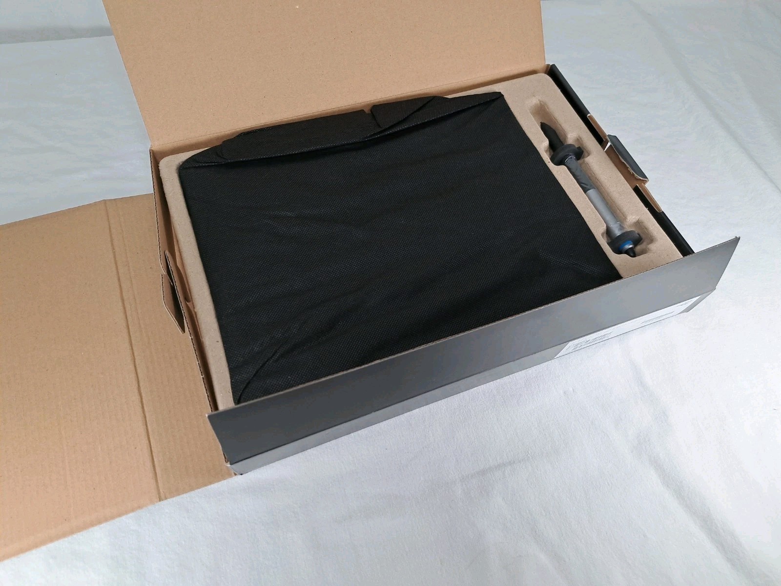 Wacom Intuos CTH-680 Medium Creative Pen & Touch Tablet