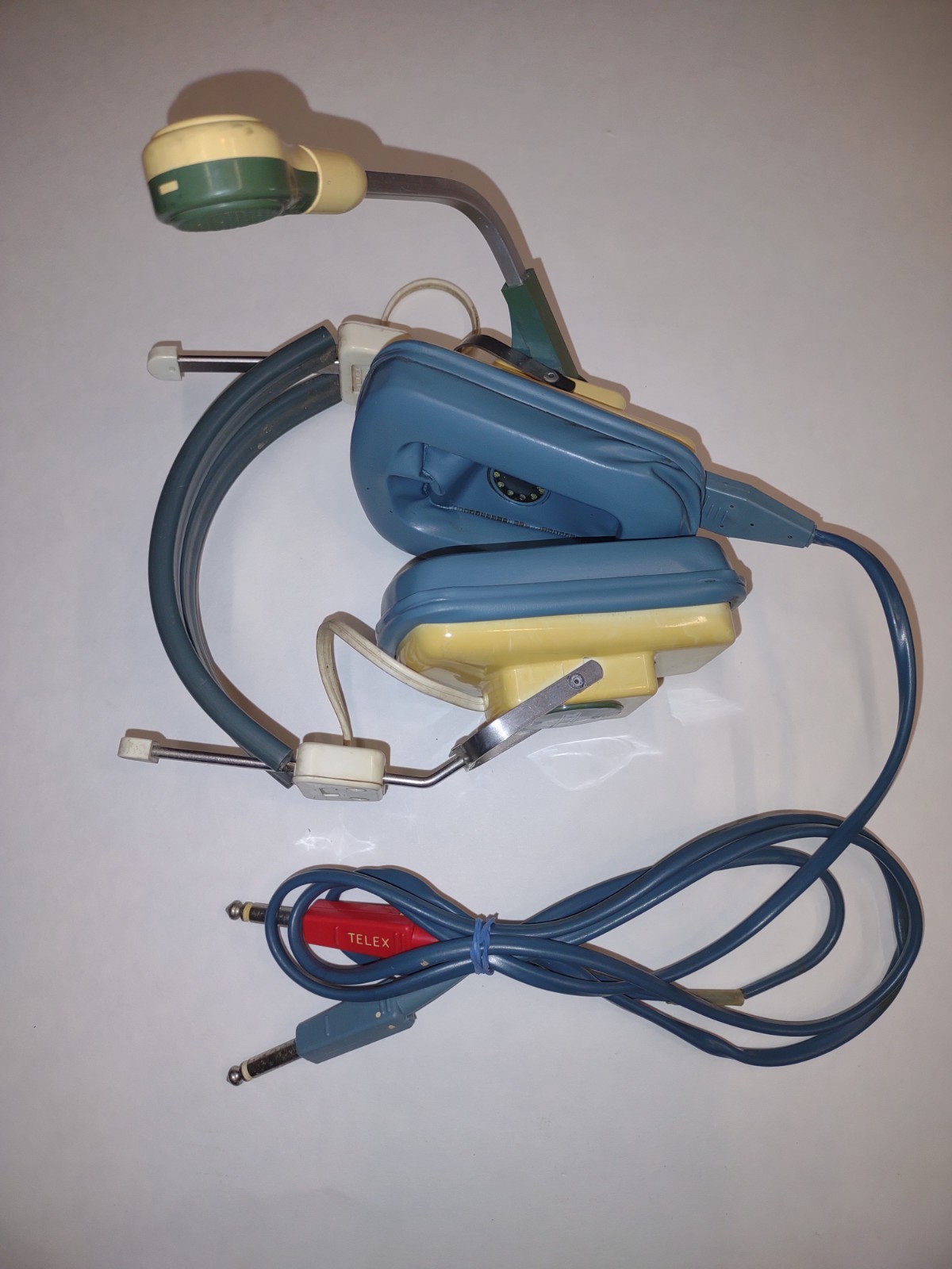 Vintage Telex 2400 Aviation Pilot Flight Headset With Microphone