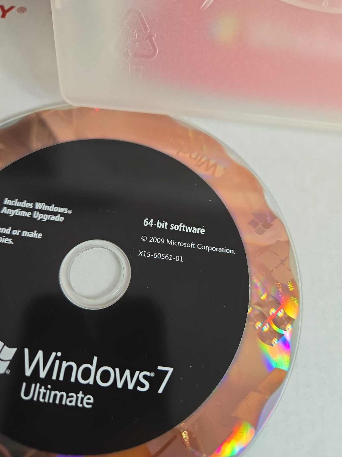 Microsoft Windows 7 Ultimate 32/64 Bit DVD -Full Retail Version -LOT B