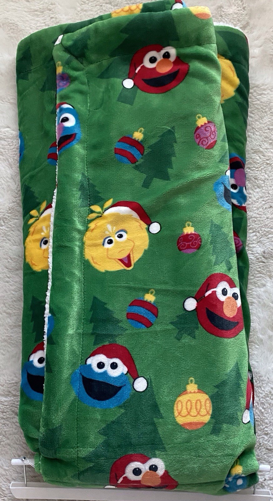Sesame Street Christmas W/Sherpa Throw Blanket Elmo Cookie Monster Big Bird NEW