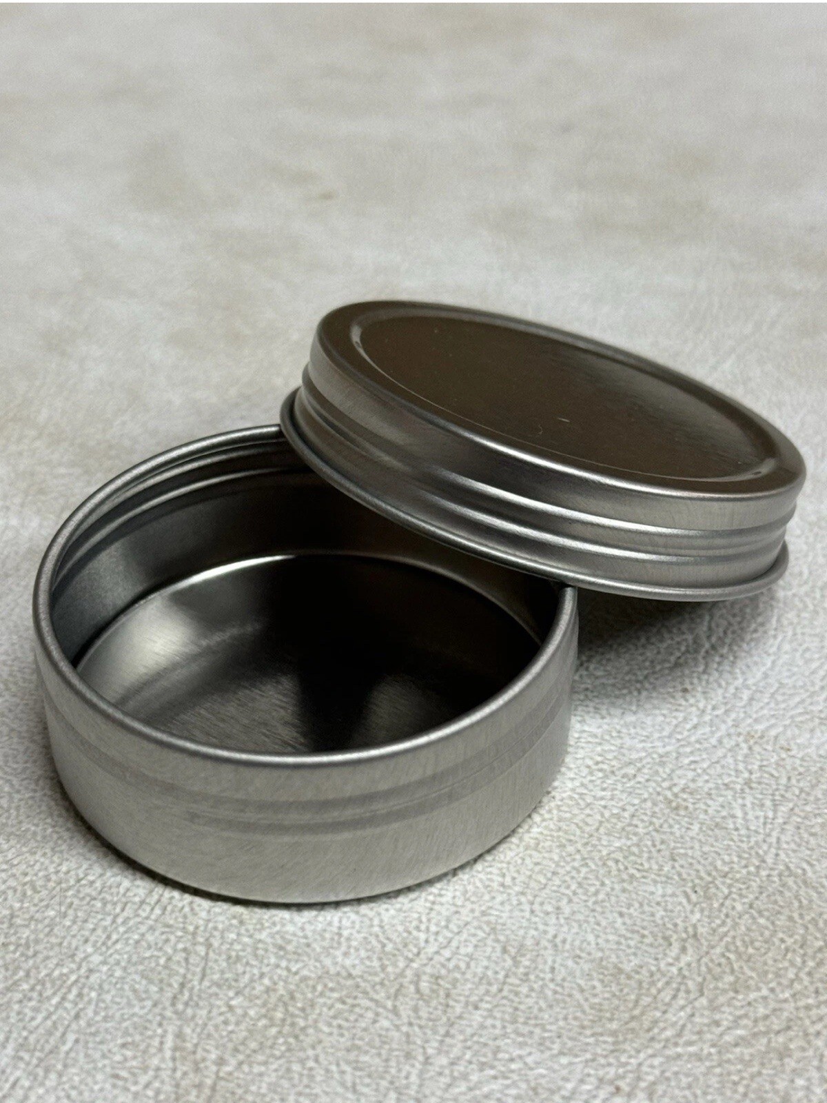 Set of 30 1oz 2” Uline Aluminum Round Screw top Metal Tin cans Container W/ Lid