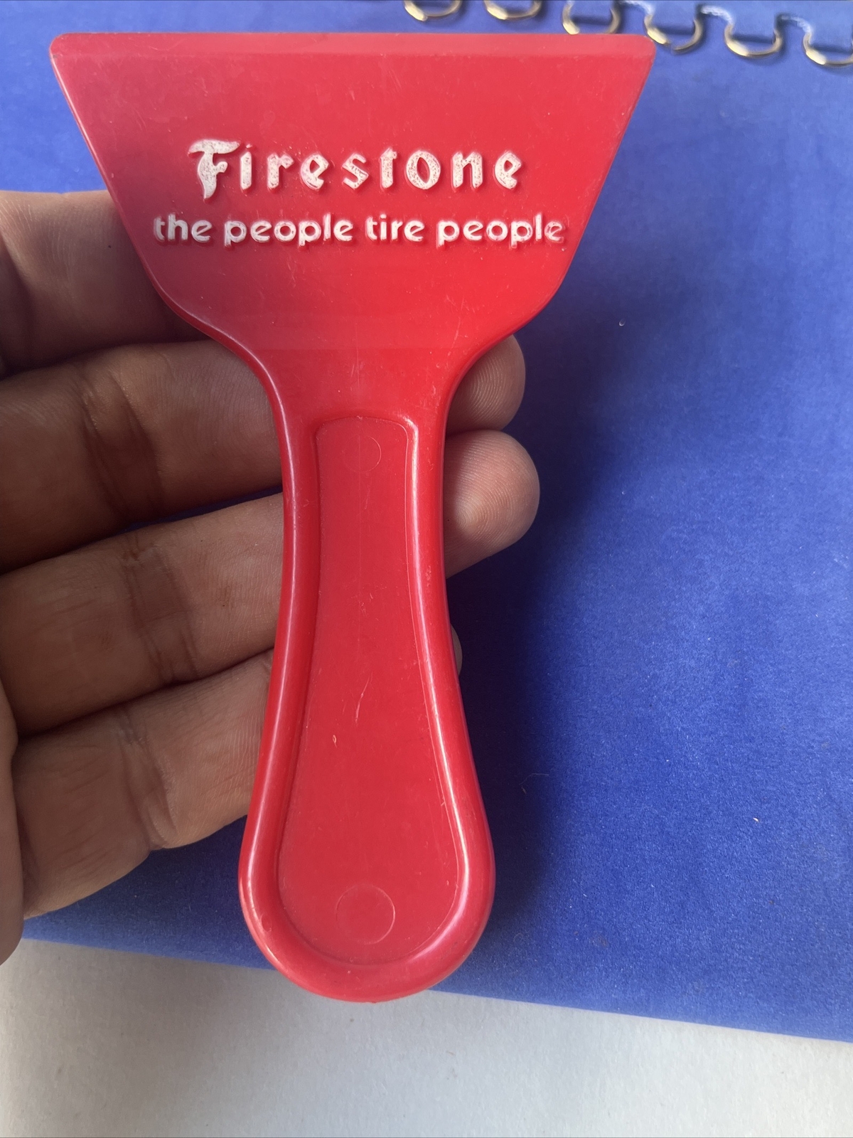 VINTAGE FIRESTONE ICE WINDSHIELD SCRAPER TOOL (L)