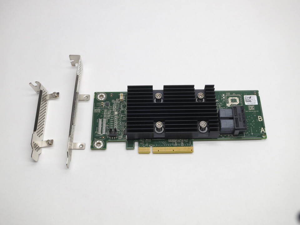 JXW07 DELL HBA330+ SAS/SATA PCI-E 12Gb/s  HOST BUS ADAPTER NR WITH BOTH BRACKETS