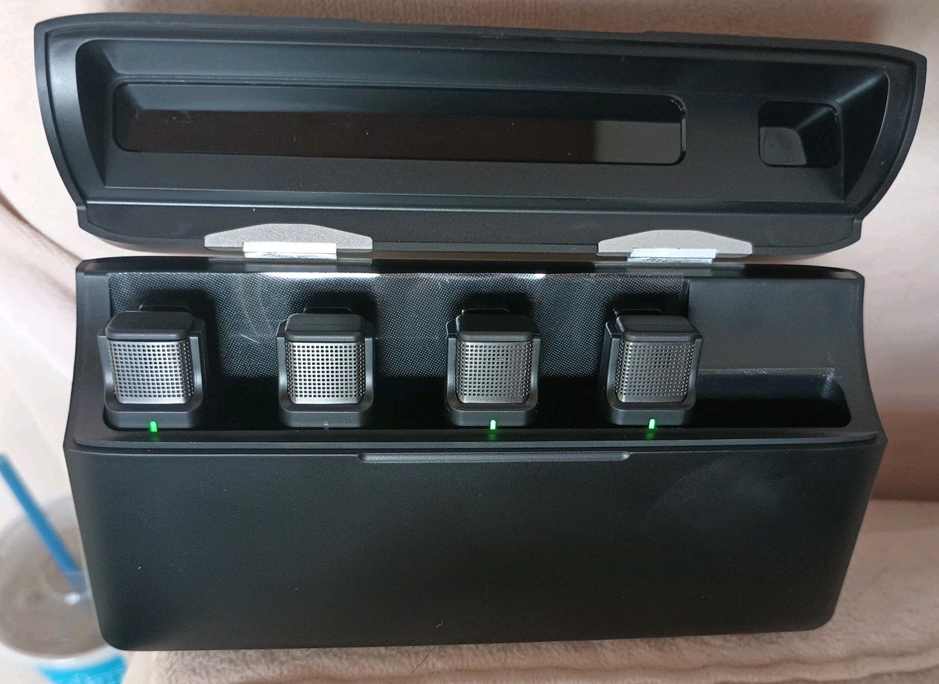 Jostart 4-Channel 2.4g Wireless Lavalier Microphone System