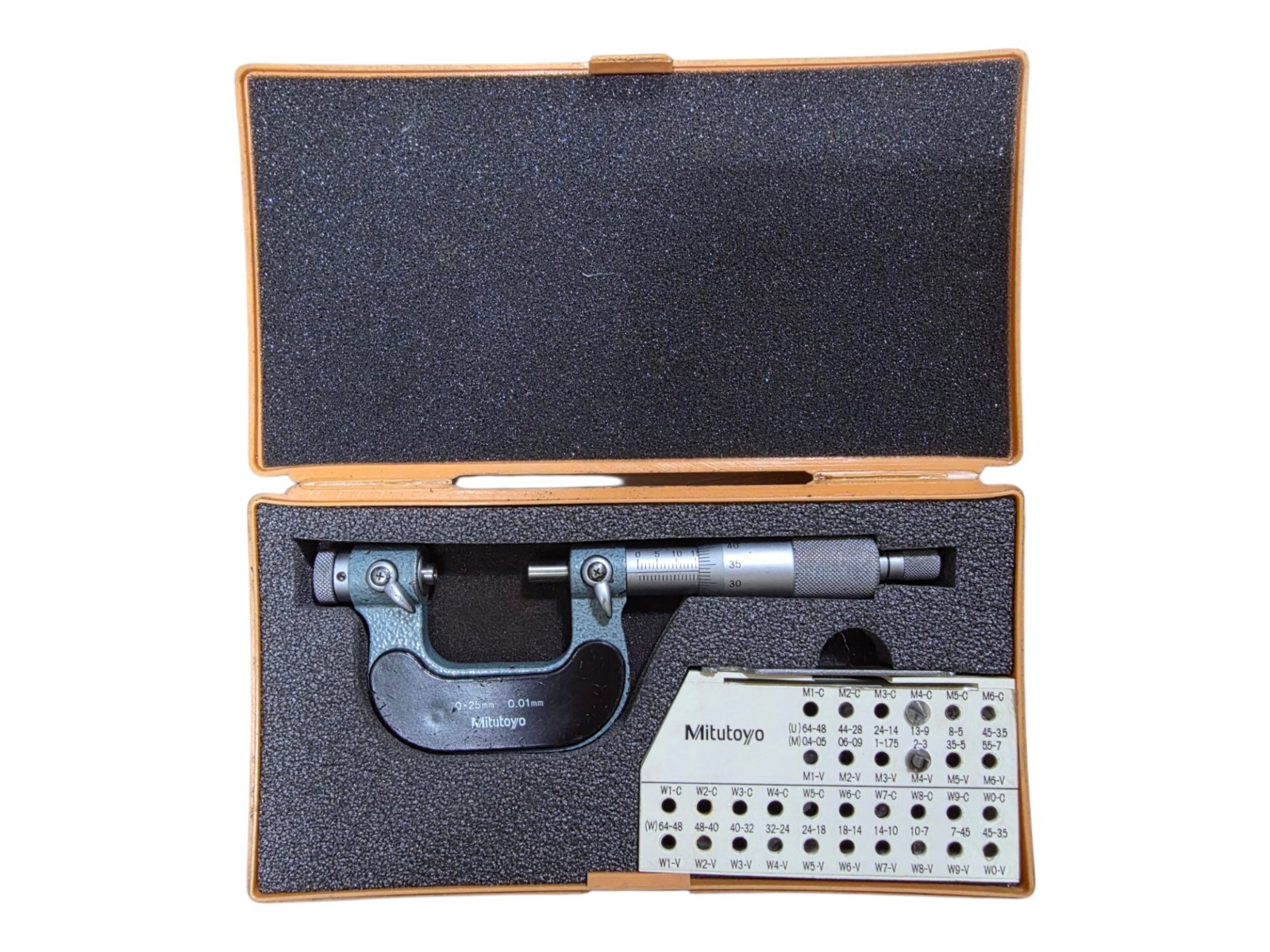 Mitutoyo 126-125 Interchangeable Anvil Screw Thread Micrometer 0-25mm w/ 126-804