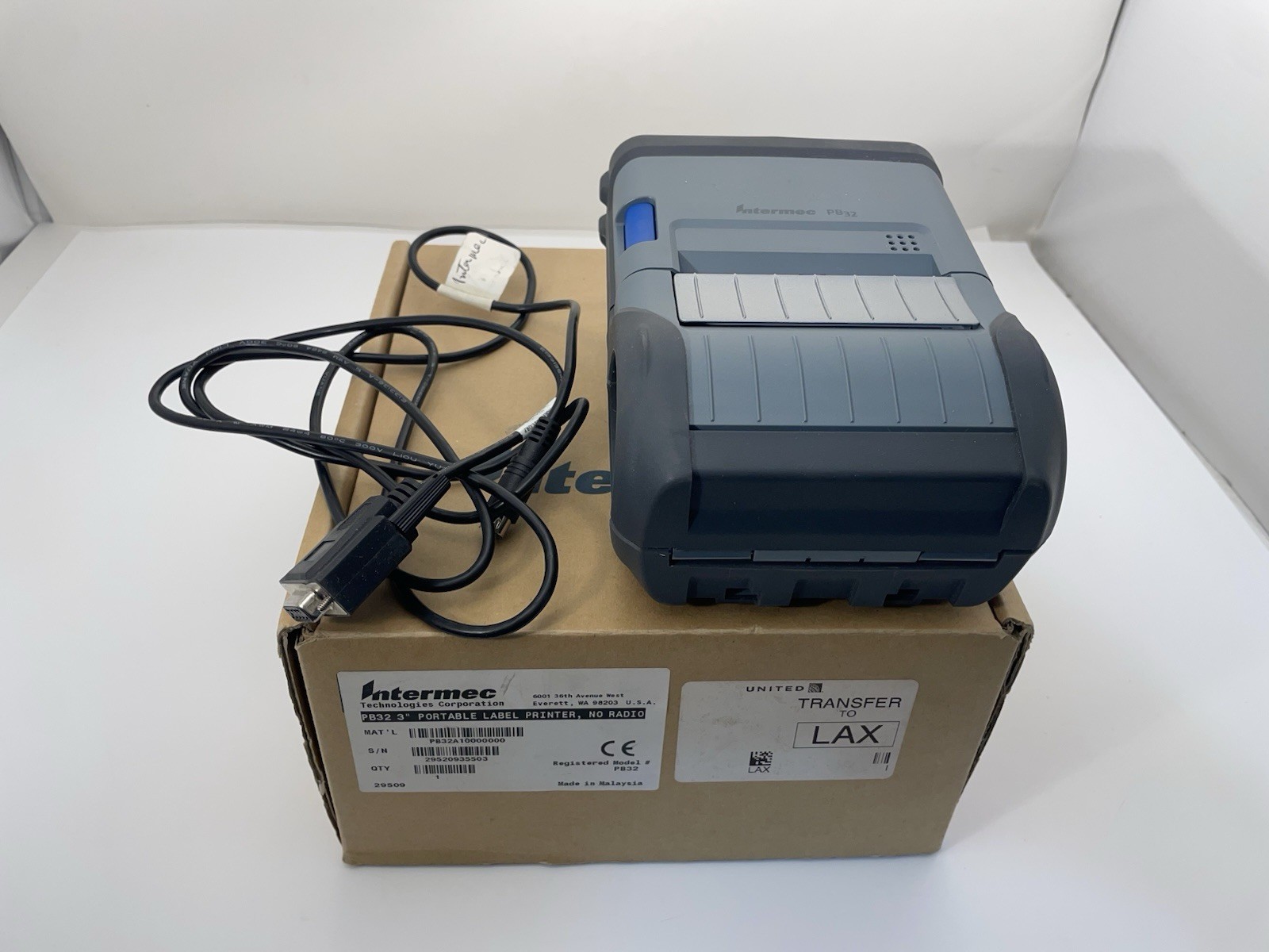 Intermec PB32 Portable 3' Direct Thermal Label Printer  WLAN PB32A20804000