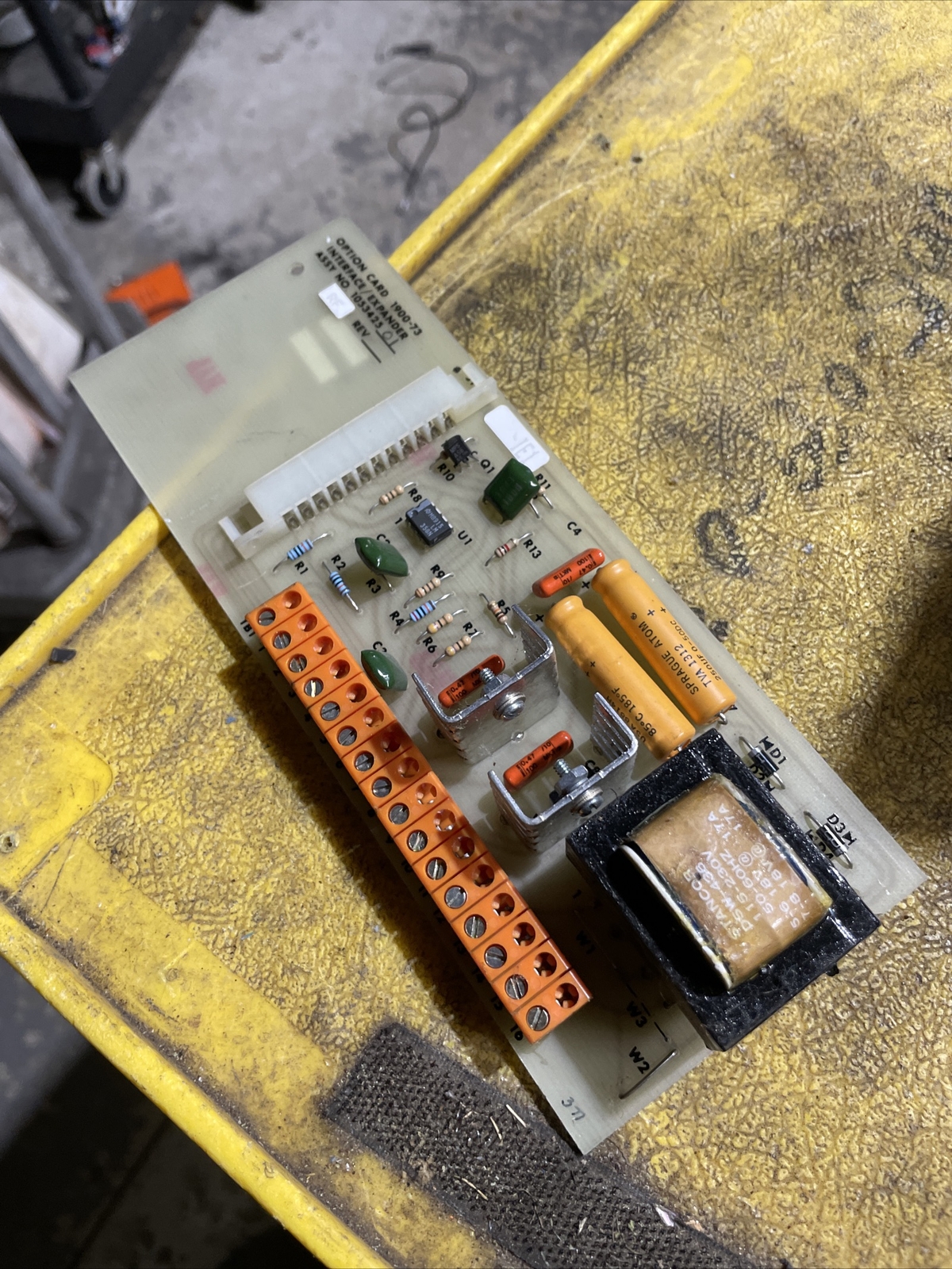 FINCOR OPTION CARD 1900-73 INTERFACE/EXPANDER PC BOARD 105342501