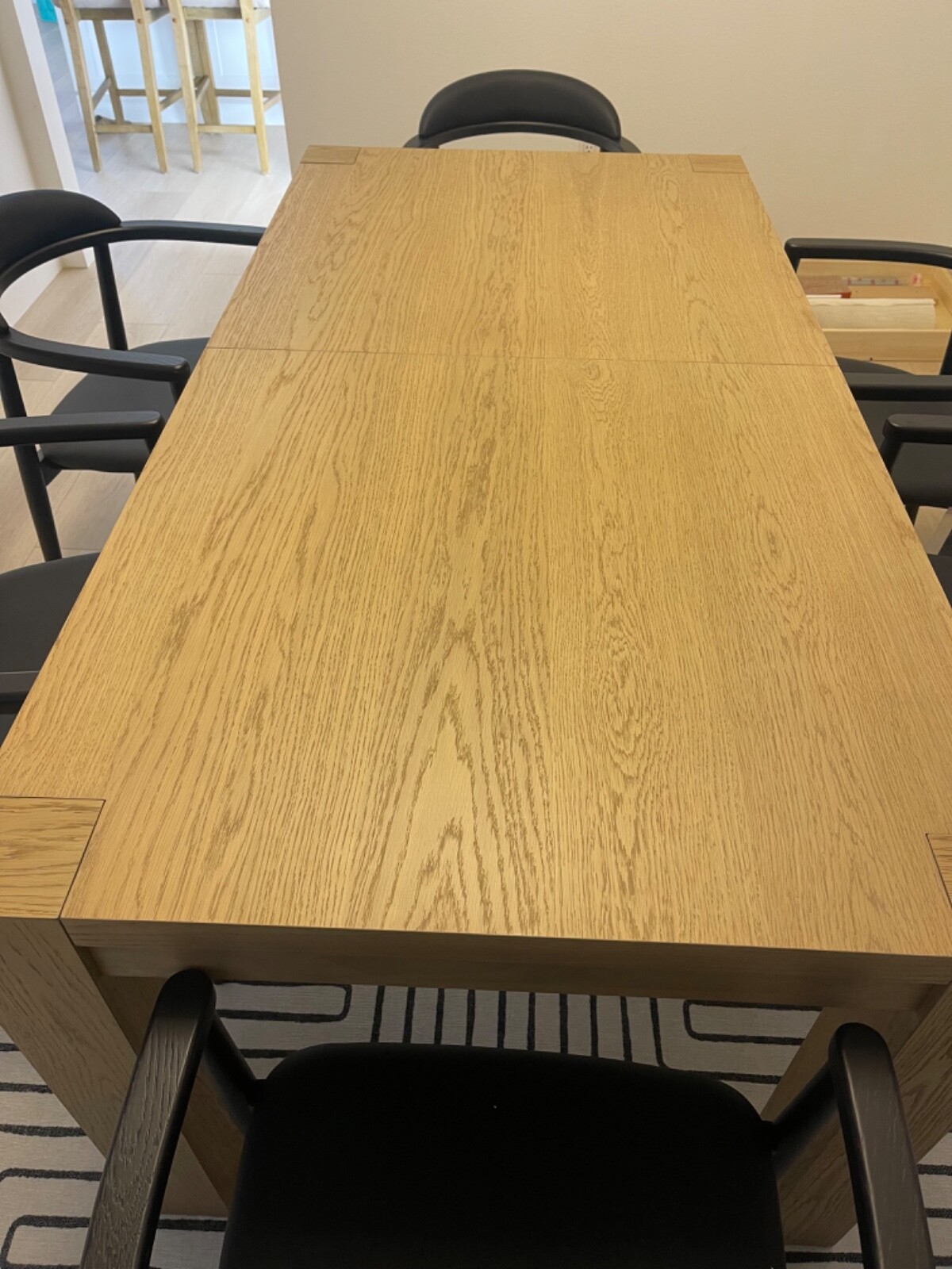 adler extention dining table