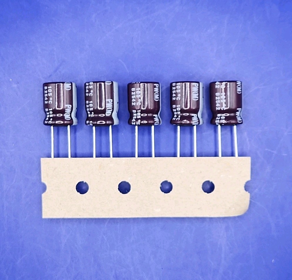 5 Nichicon UPW 330uF 25v 25VDC Radial 20% Capacitors FASTEST FREE SHIPPING