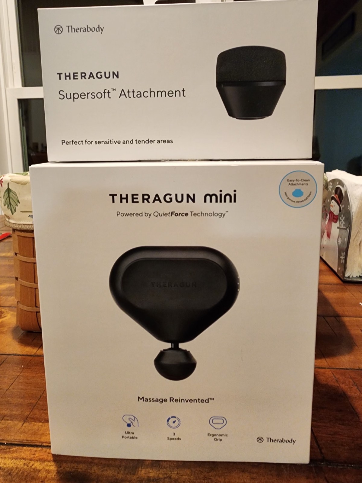 Therabody Theragun Mini Massage Gun Small Device and supersoft attachment