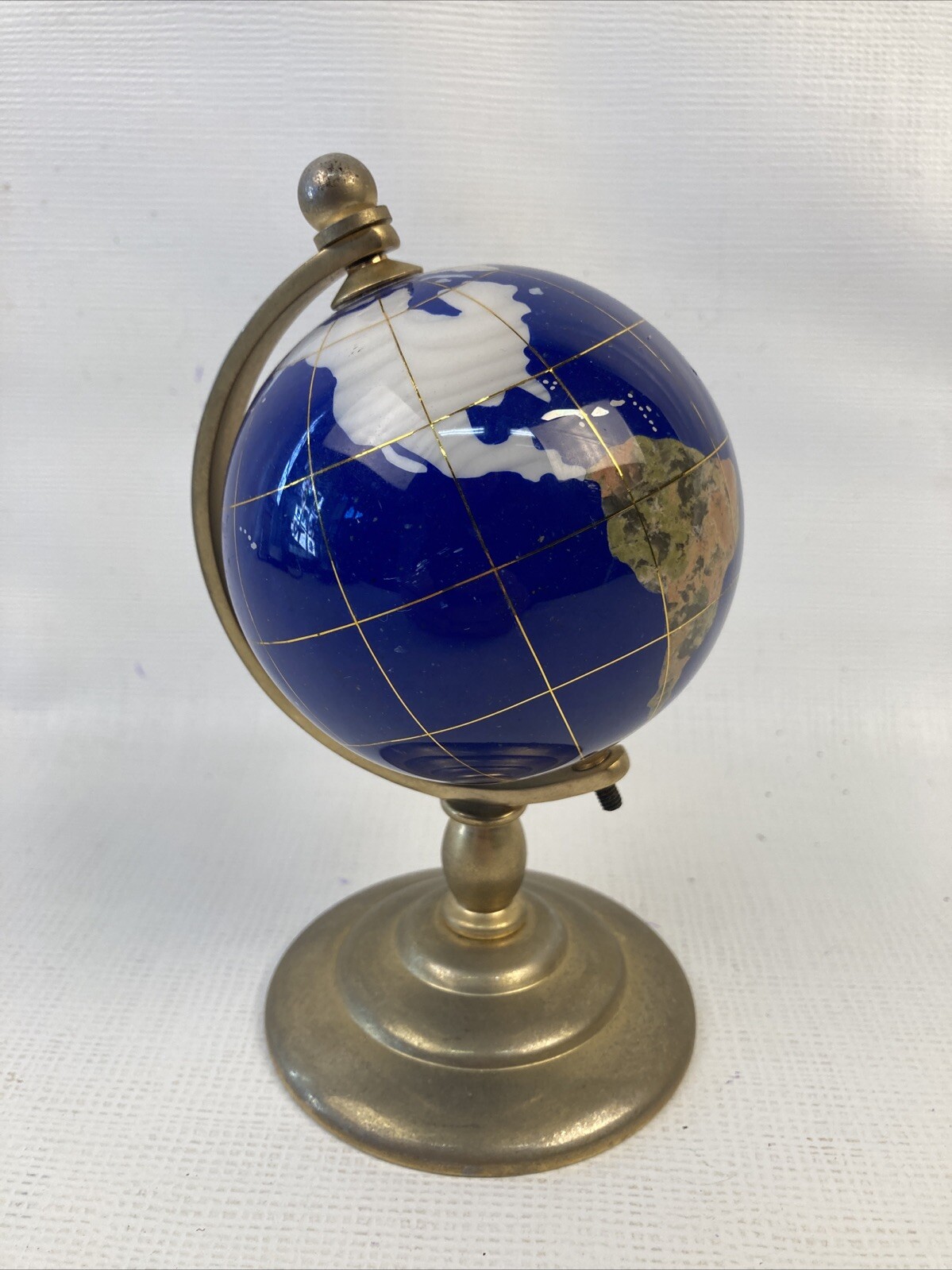 GLOBE Blue Mother Of Pearl Semi Precious Gemstones & Brass Stand Desktop 6" READ