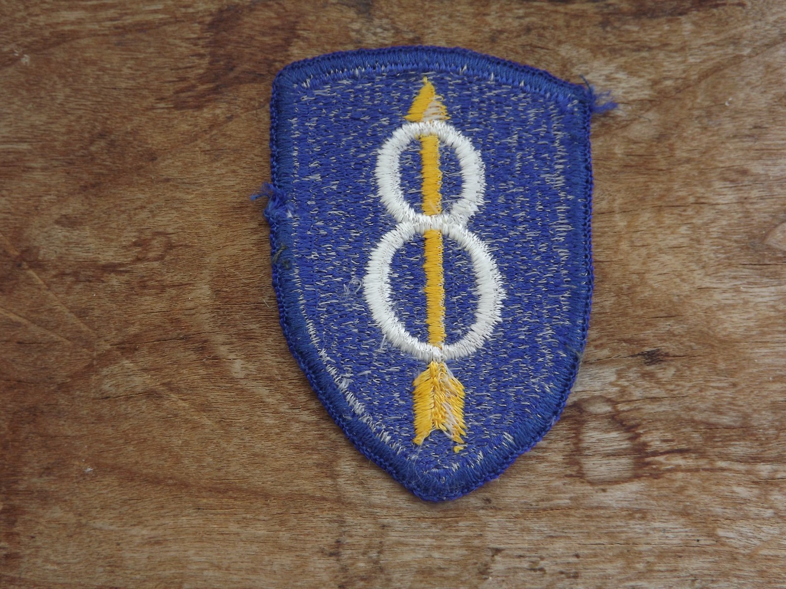 8th Infantry Division Patch, Merrowed Edge - INV# C256