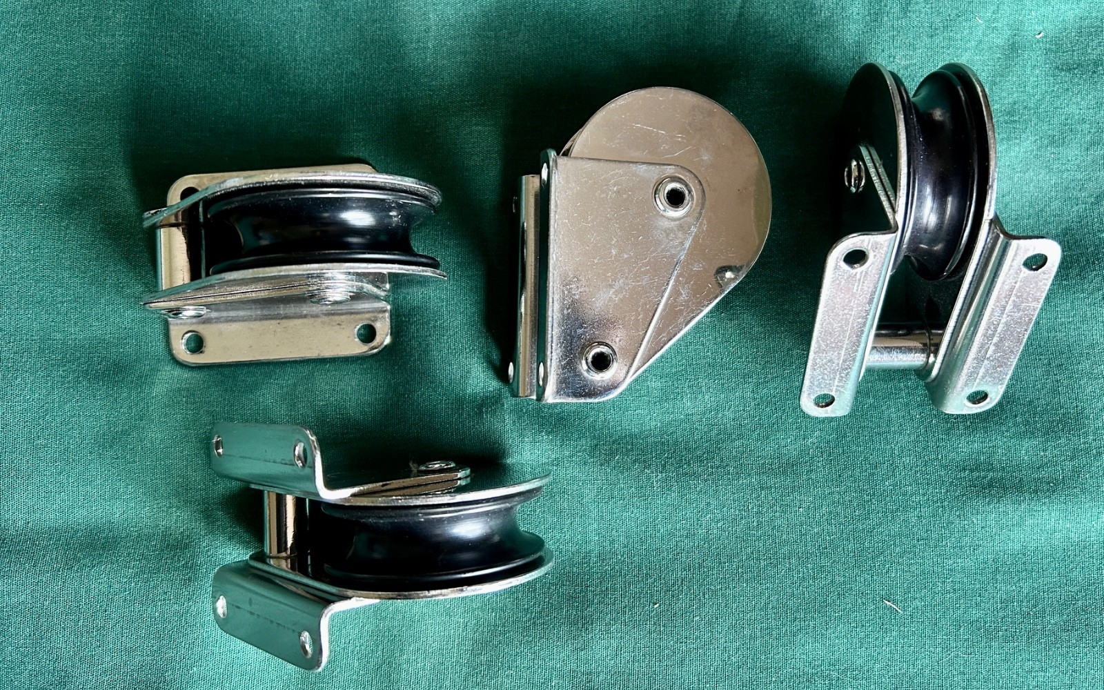 4 UNUSED MARINE SAILBOAT FIXED MOUNT 51mm 2"  LIFT BLOCKS