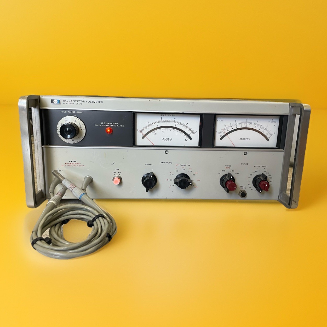 HP 8405A 1MHz-1000MHz Vector Voltmeter + Probe Accessories