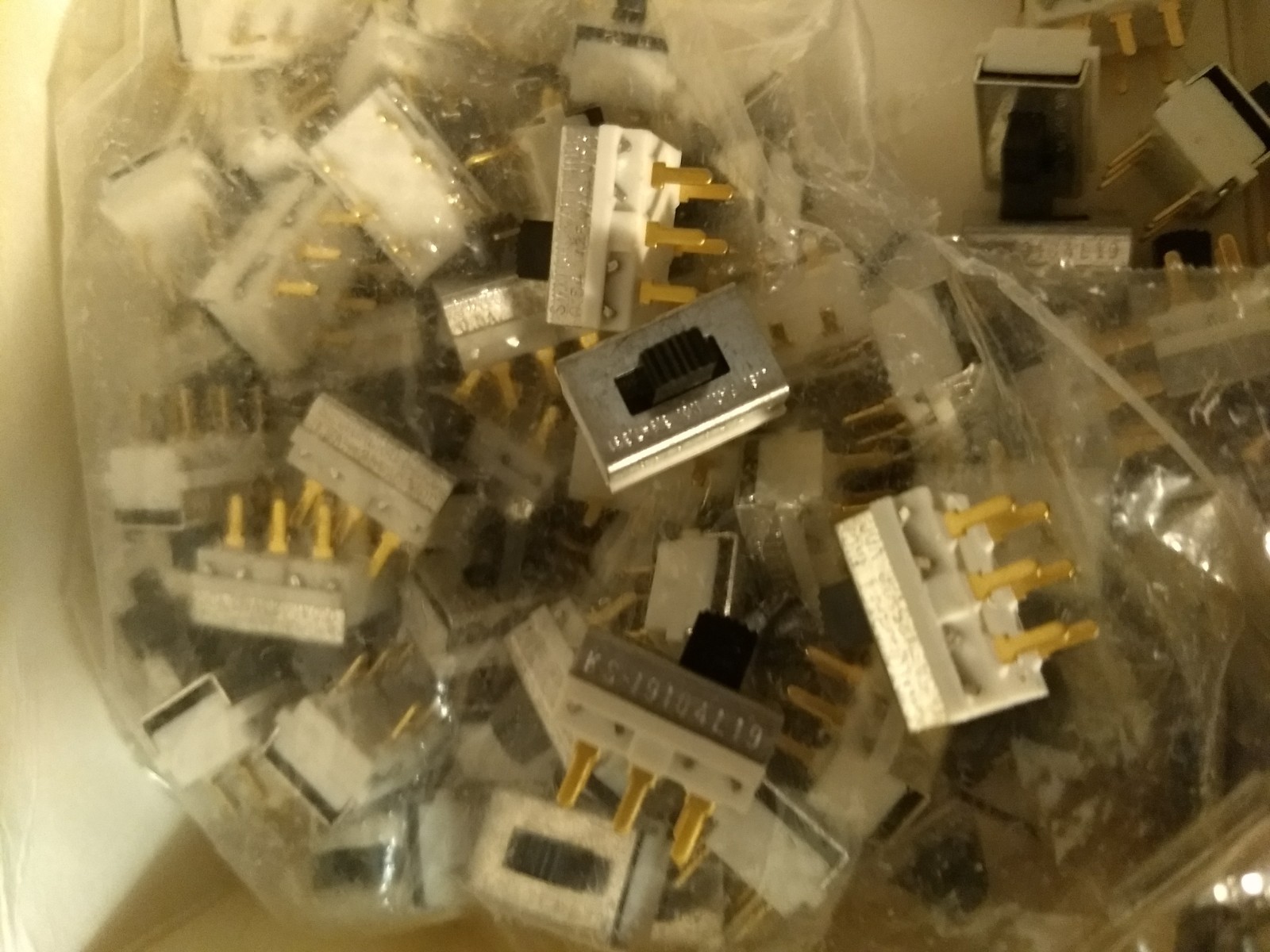 Qty 5-Switchcraft-KS19104L19 Switch, PCB mount slide