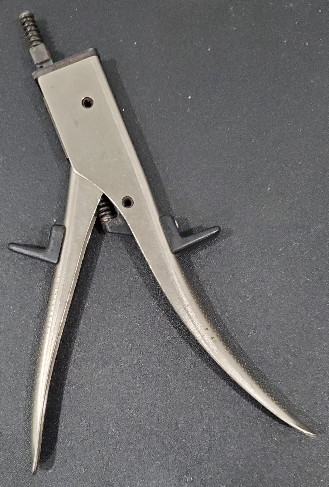 GC Electronics 12-1806 Nibbler Tool