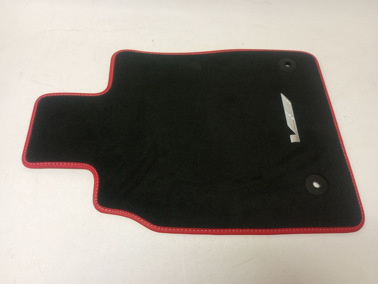 24 Cadillac CT4 V-Series Floor Mat Set of 4 Jet Black Red Trim 87819724 2952361