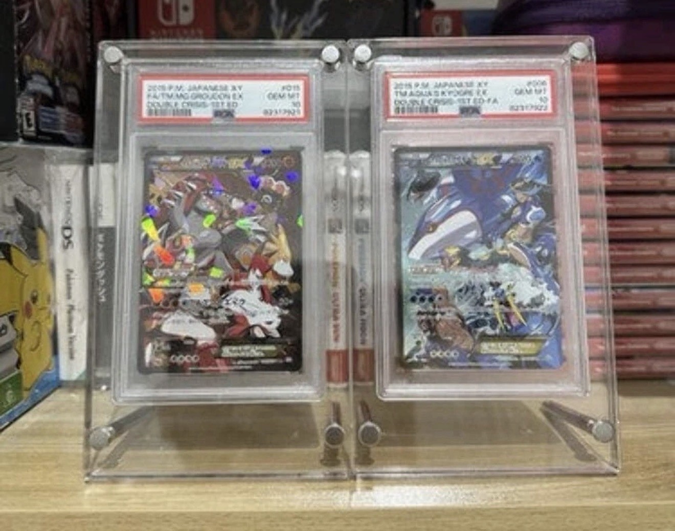 Pokémon Card / PSA Protective Card Display Case